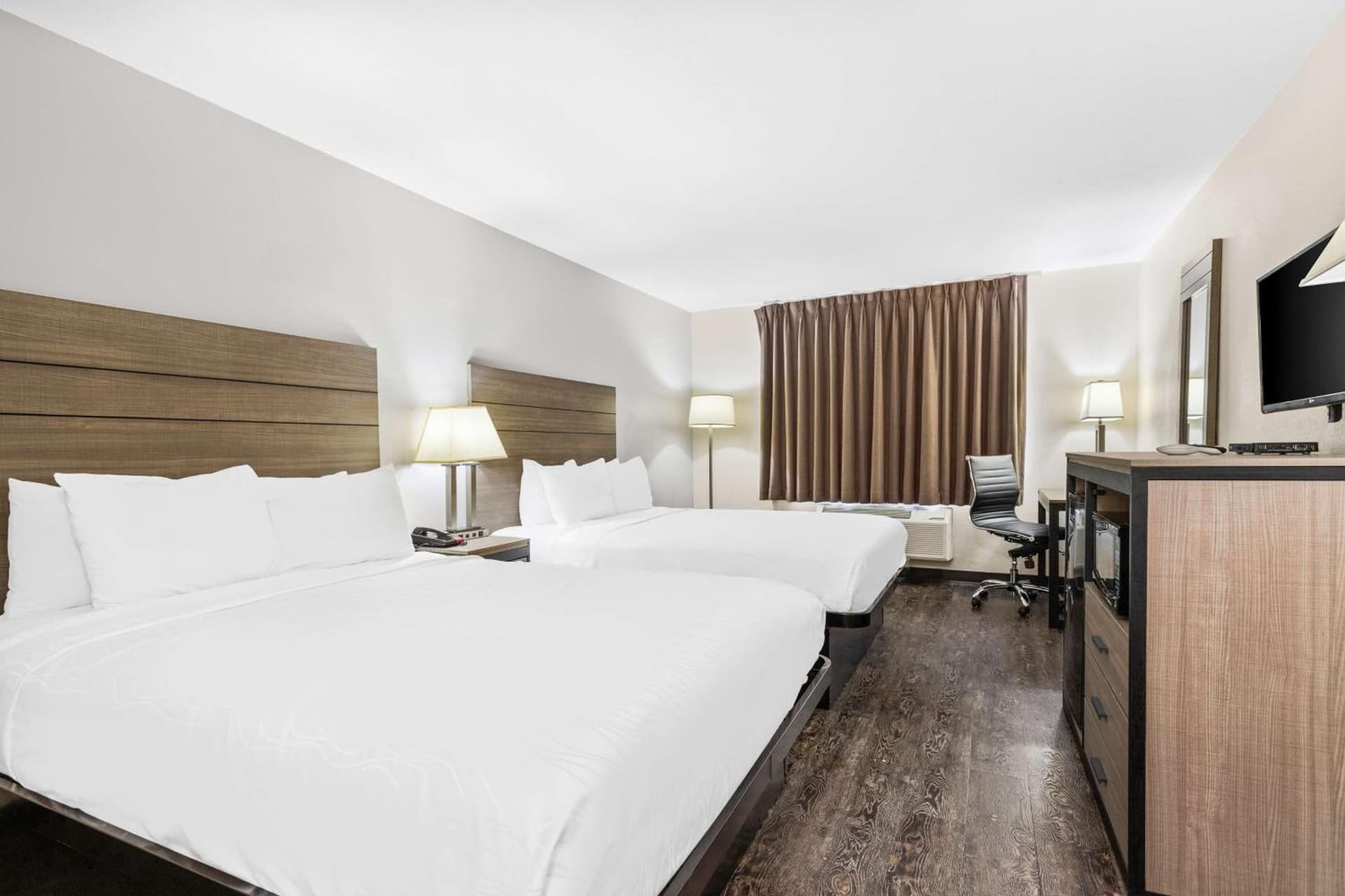 SureStay Hotel by Best Western Albuquerque Midtown gallery photo in Albuquerque, NM — image 31