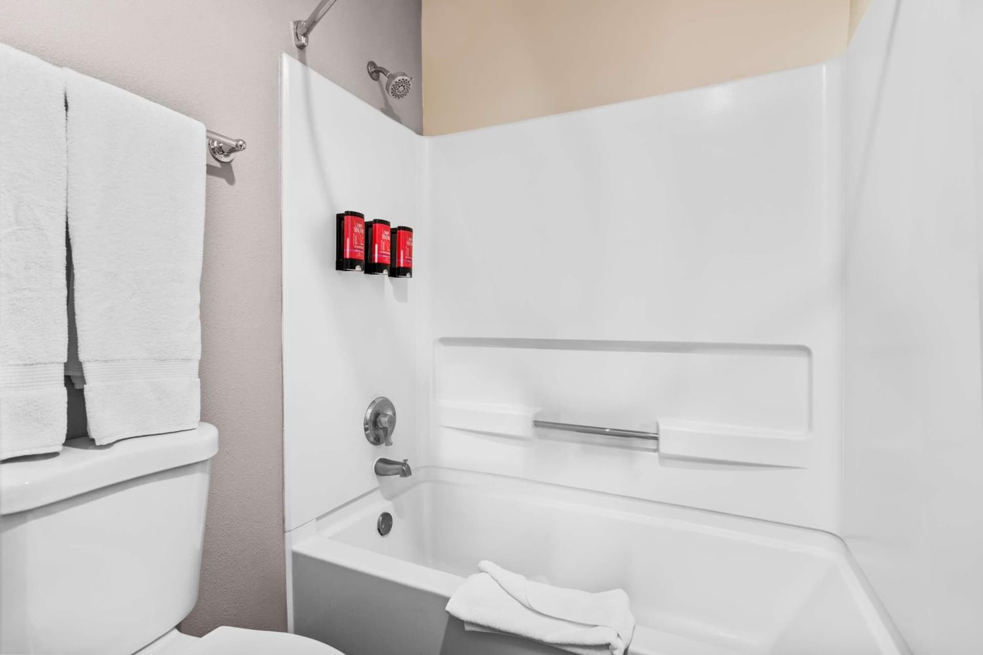 SureStay Hotel by Best Western Albuquerque Midtown gallery photo in Albuquerque, NM — image 8
