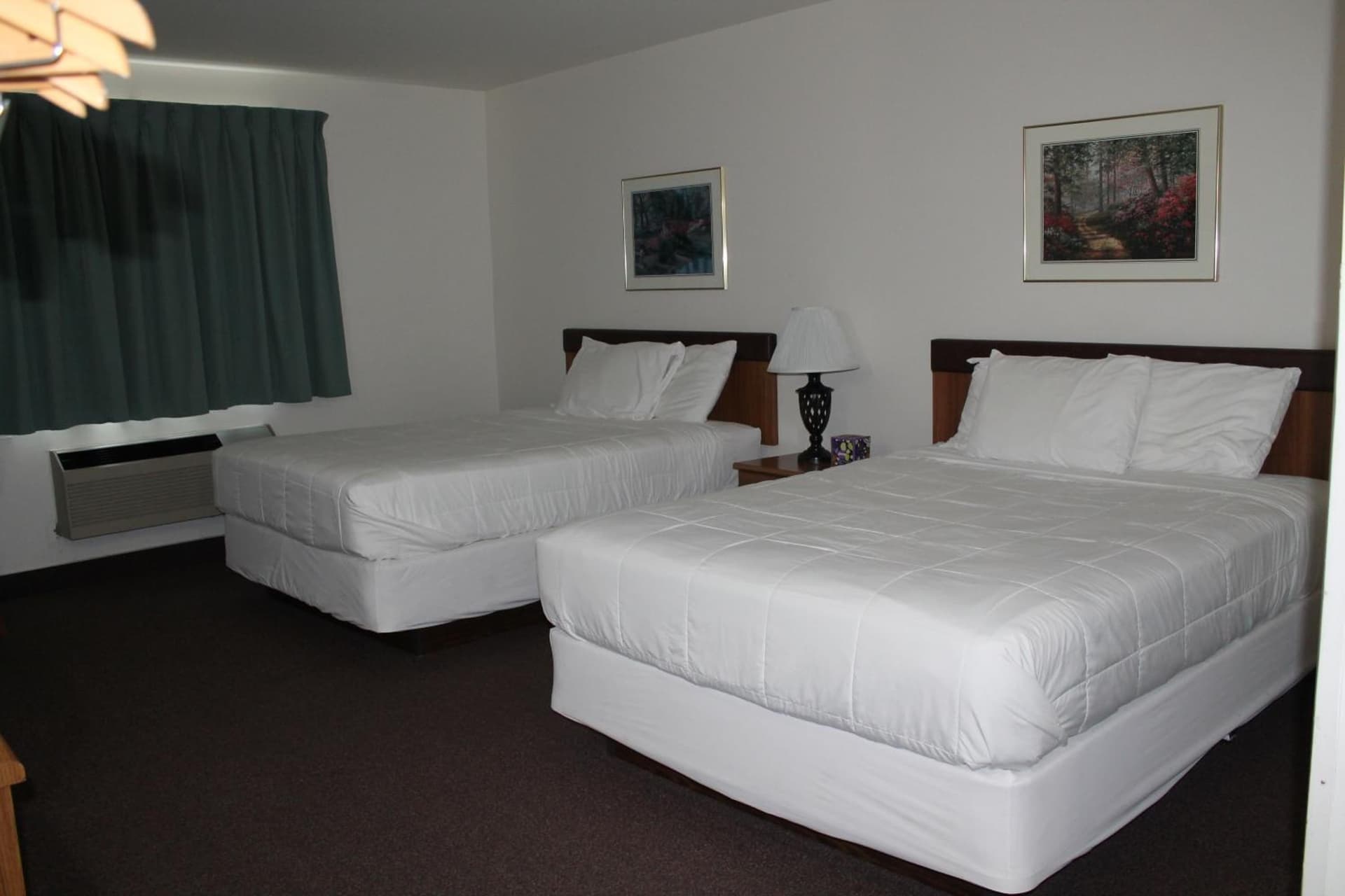 American Host Inn gallery photo in Hart, MI — image 20