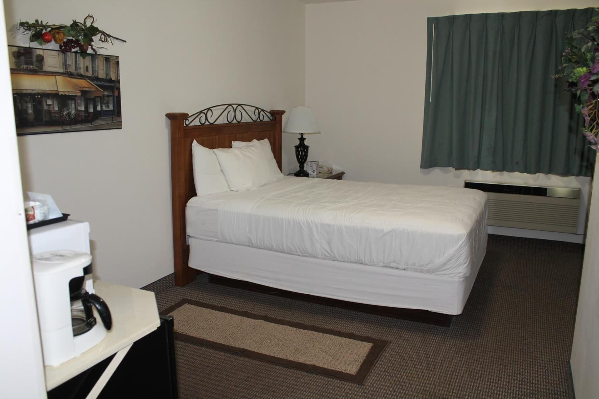 American Host Inn gallery photo in Hart, MI — image 26