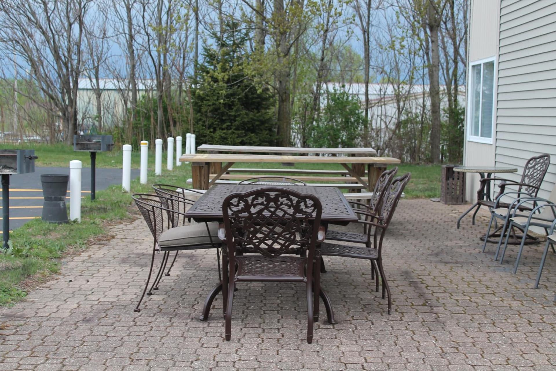 American Host Inn gallery photo in Hart, MI — image 35