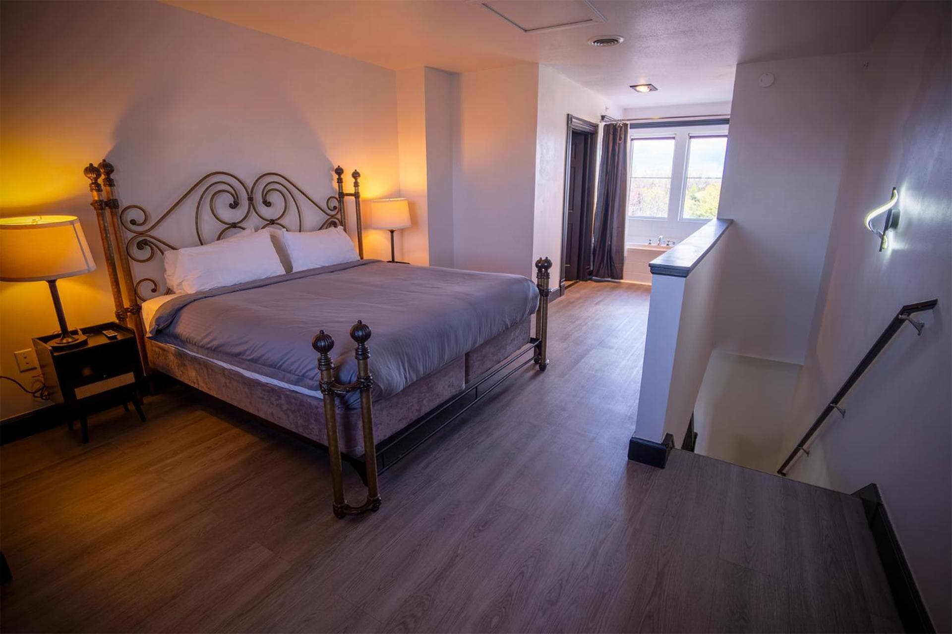Nuks Executive Suites gallery photo in De Pere, WI — image 57