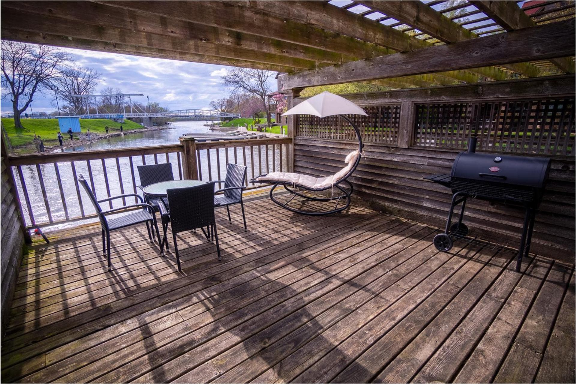 Nuks Executive Suites gallery photo in De Pere, WI — image 85