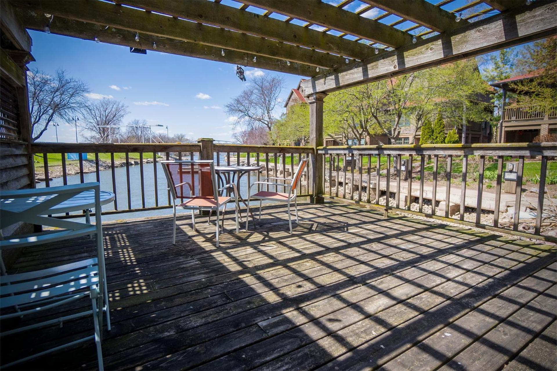 Nuks Executive Suites gallery photo in De Pere, WI — image 69