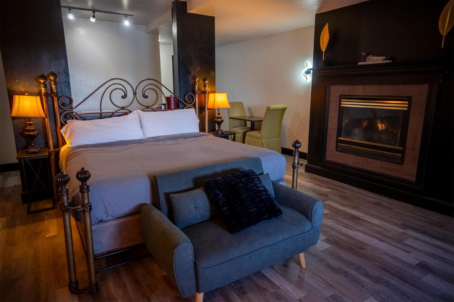 Nuks Executive Suites gallery photo in De Pere, WI — image 21