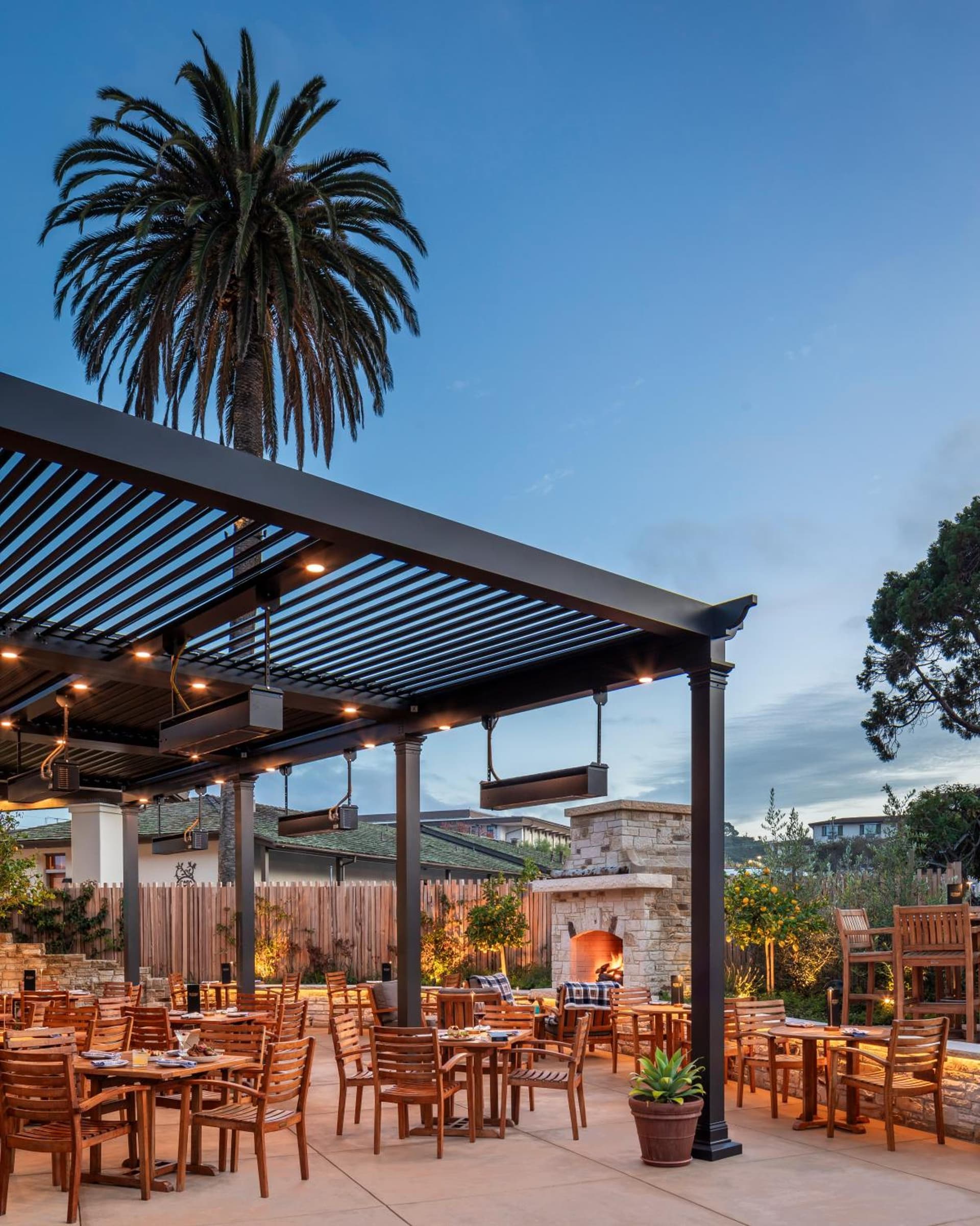 Casa Munras Garden Hotel & Spa property views in Monterey, CA — gallery photo 3