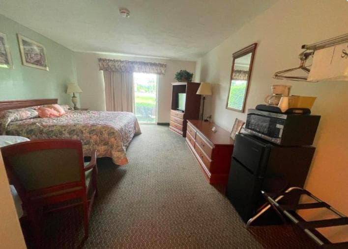Colonial Brick Inn & Suites gallery photo in Susquehanna, PA — image 8