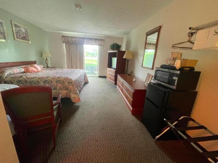 Colonial Brick Inn & Suites gallery photo in Susquehanna, PA — image 6