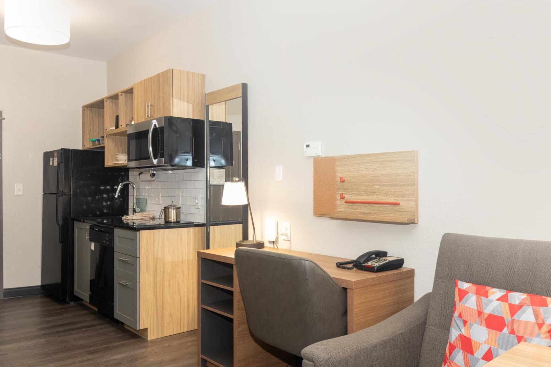 Candlewood Suites New Bern by IHG gallery photo in New Bern, NC — image 19