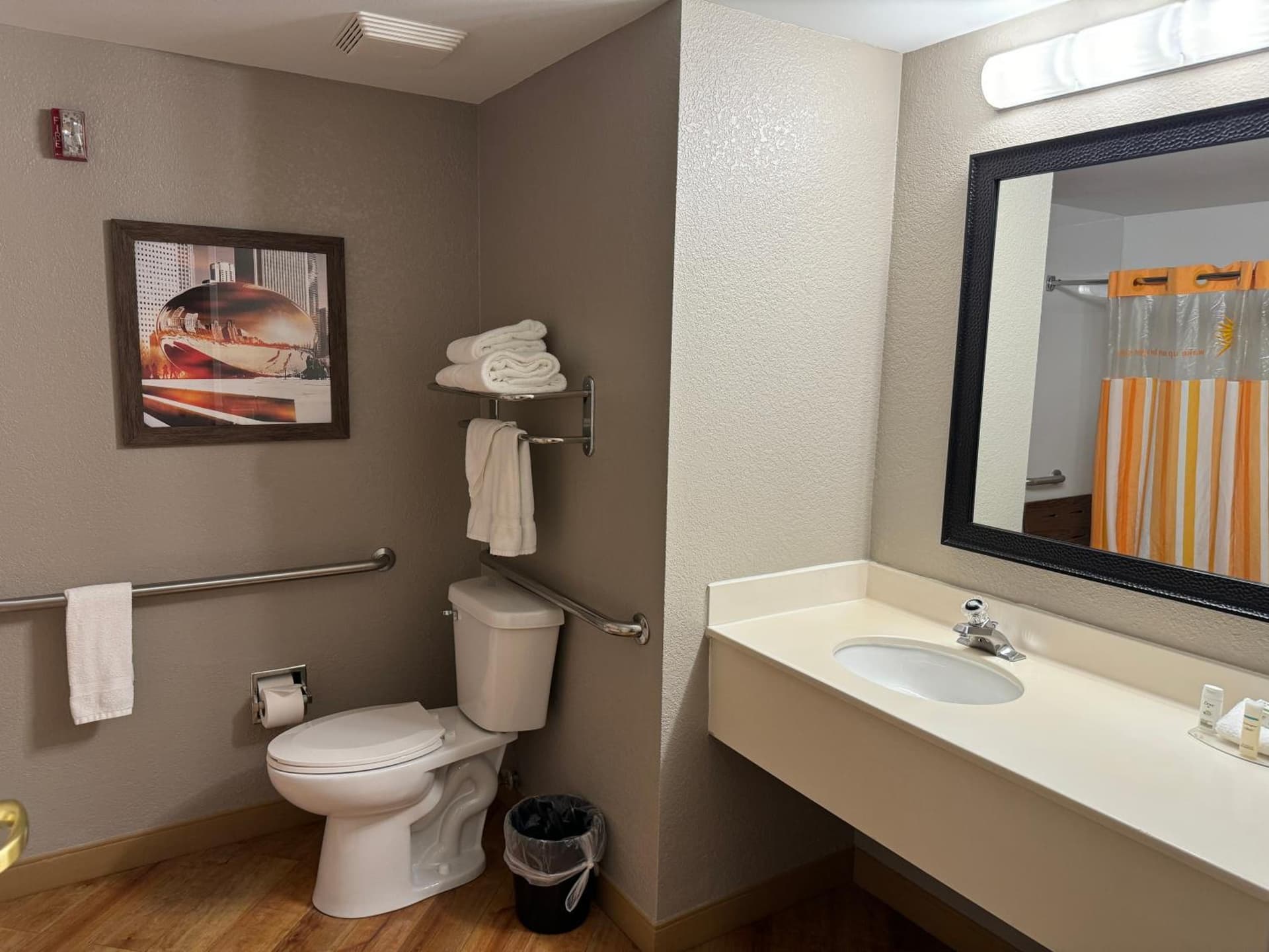 La Quinta by Wyndham Bannockburn-Deerfield gallery photo in Bannockburn, IL — image 52