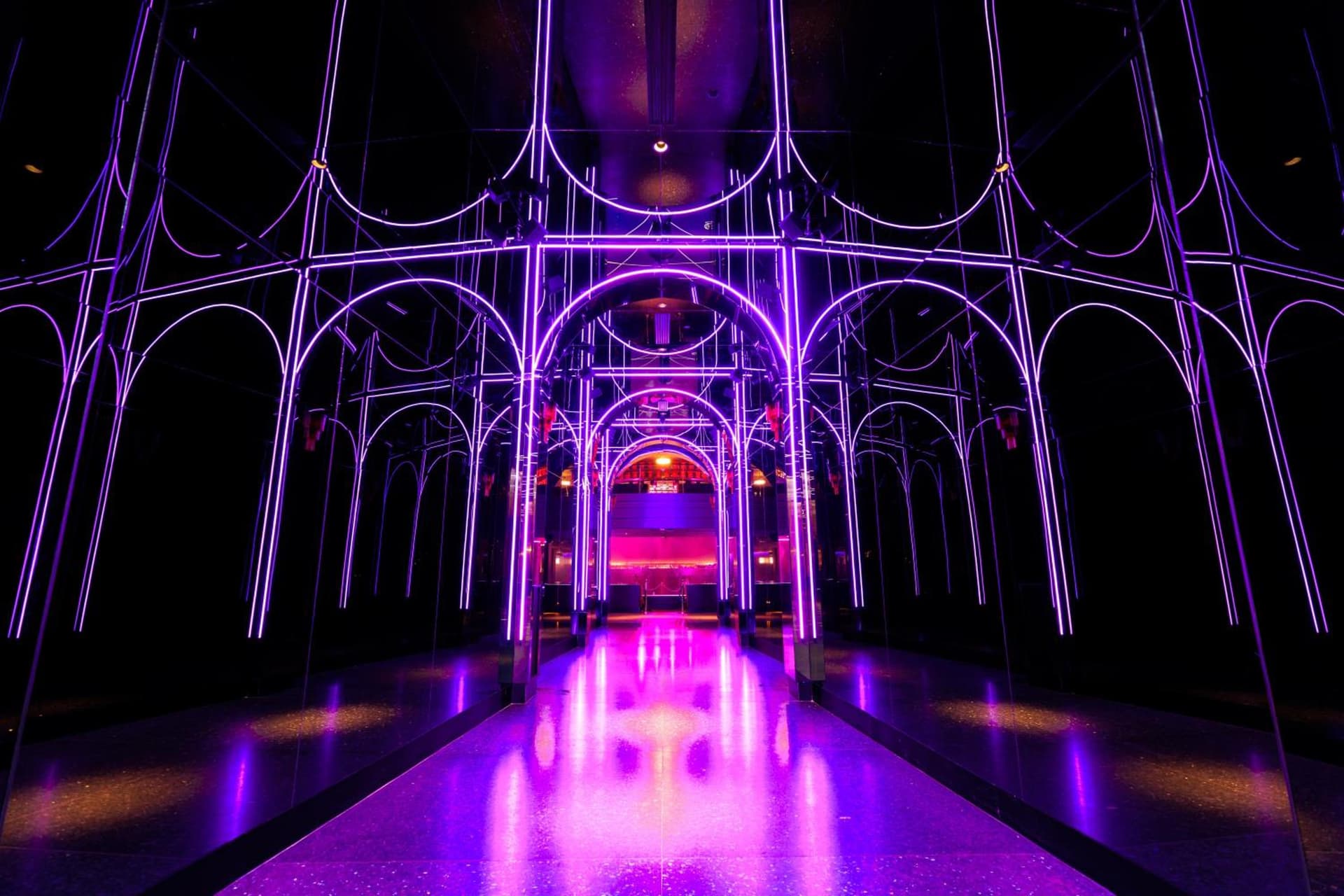 Fontainebleau Las Vegas, MICHELIN Key Award Hotel gallery photo in Las Vegas, NV — image 19