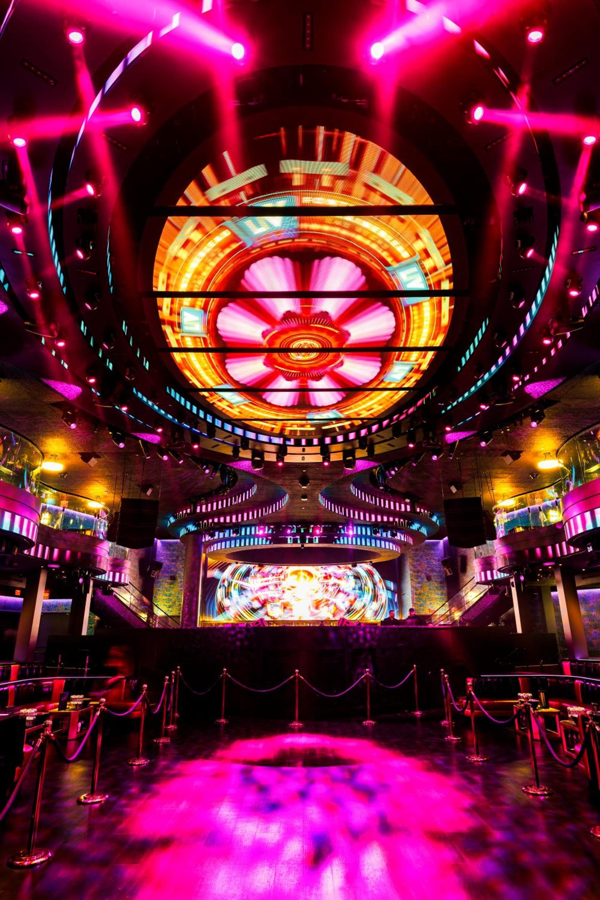 Fontainebleau Las Vegas, MICHELIN Key Award Hotel gallery photo in Las Vegas, NV — image 22