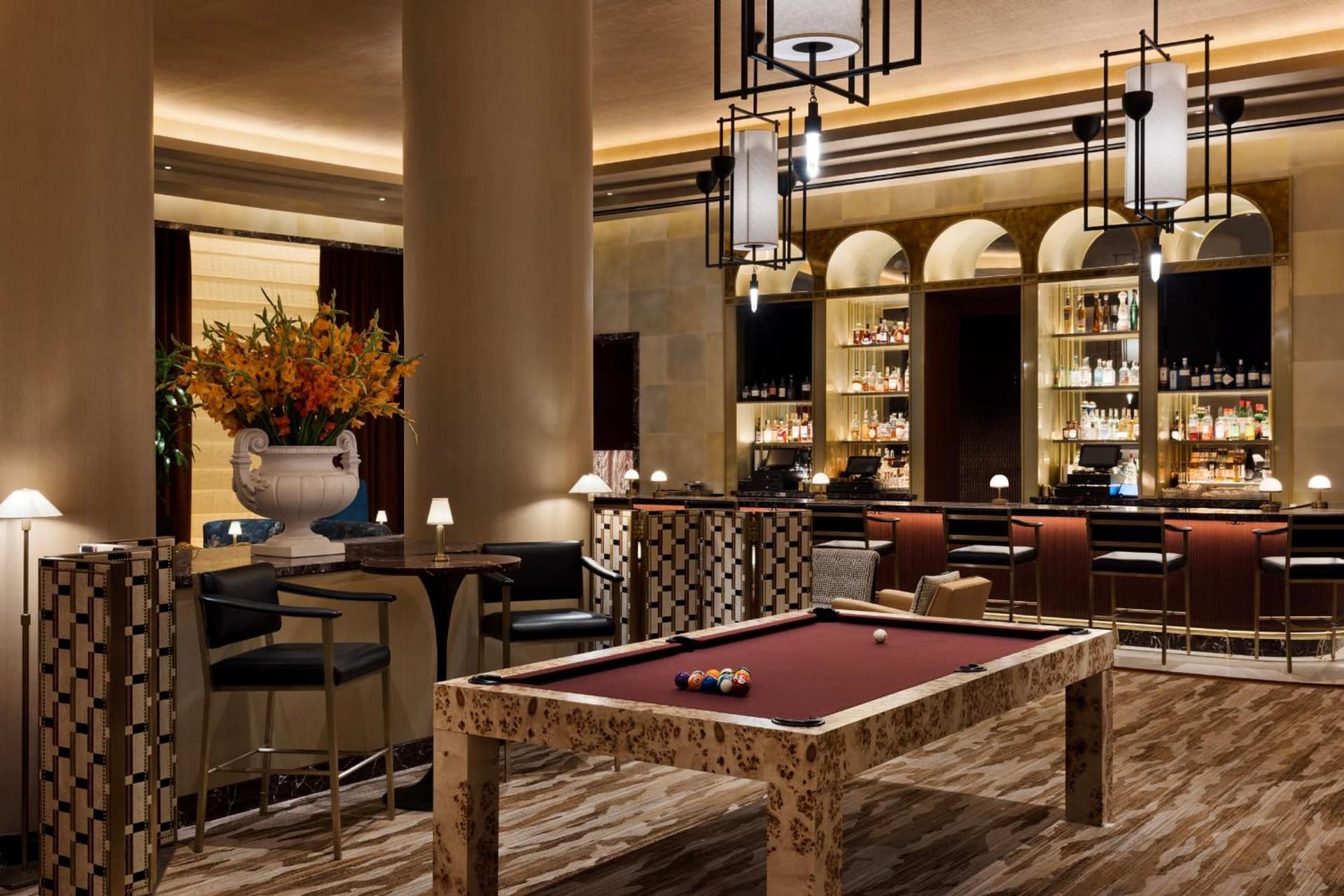 Fontainebleau Las Vegas, MICHELIN Key Award Hotel gallery photo in Las Vegas, NV — image 56
