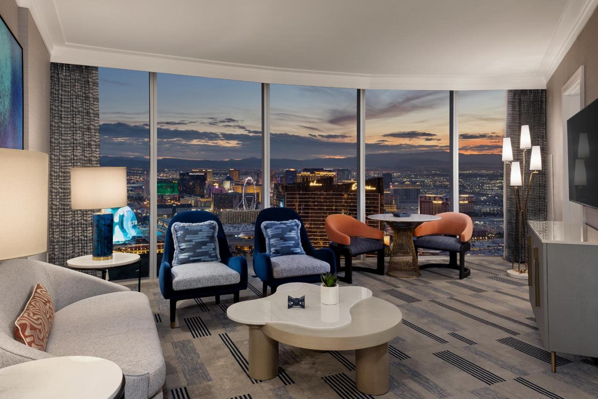 Fontainebleau Las Vegas, MICHELIN Key Award Hotel gallery photo in Las Vegas, NV — image 80