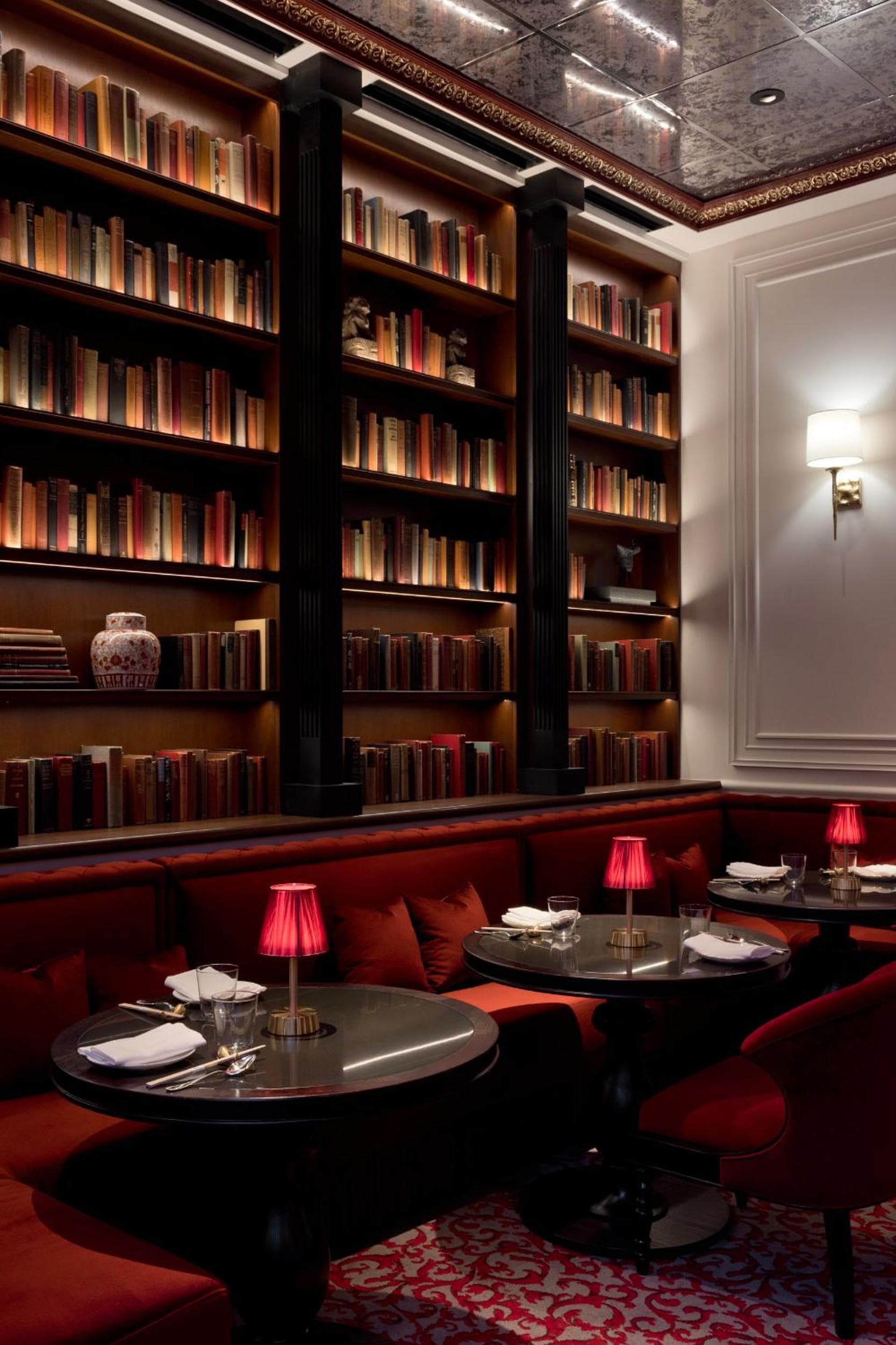 Fontainebleau Las Vegas, MICHELIN Key Award Hotel gallery photo in Las Vegas, NV — image 89