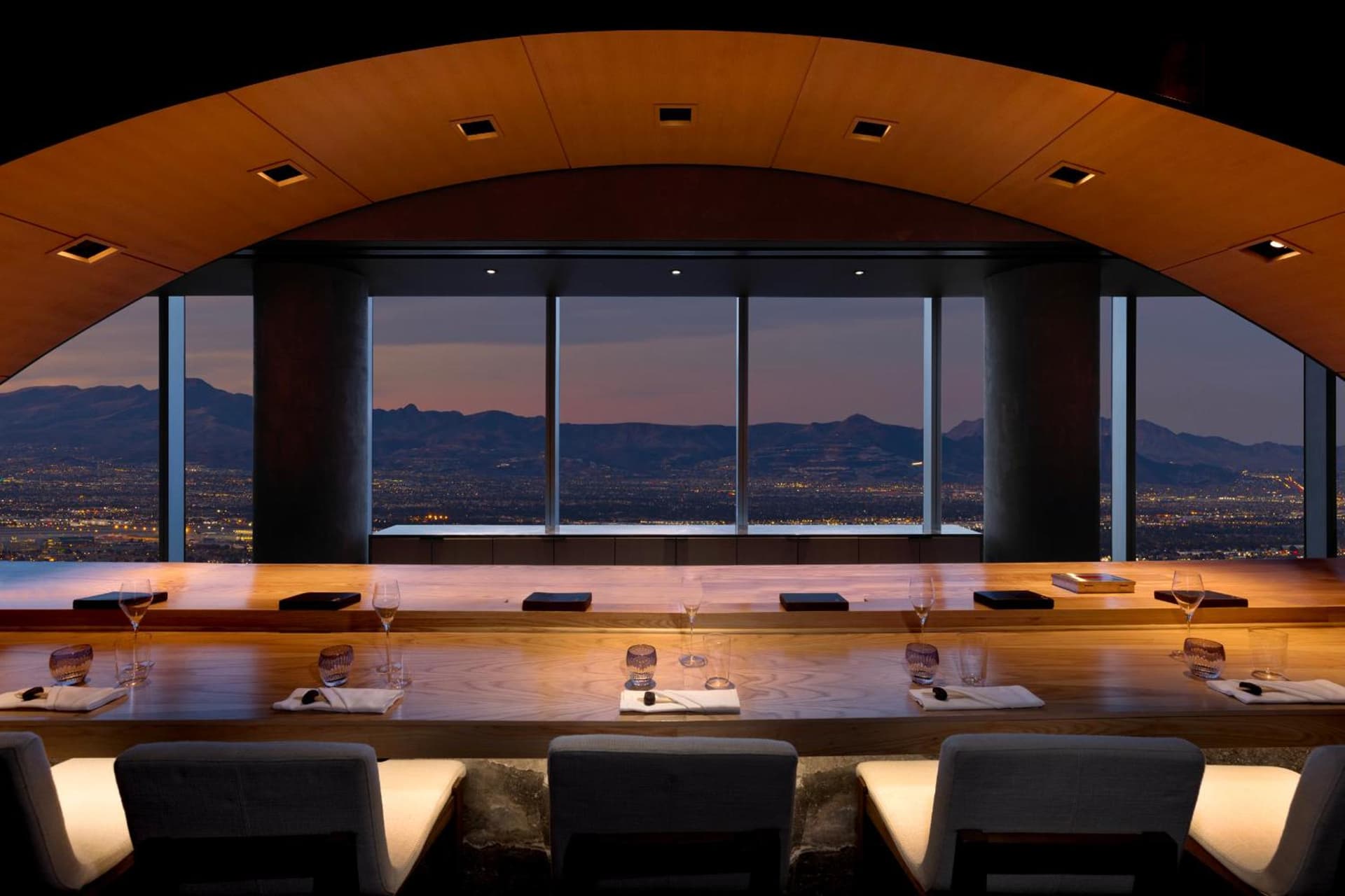Fontainebleau Las Vegas, MICHELIN Key Award Hotel gallery photo in Las Vegas, NV — image 94