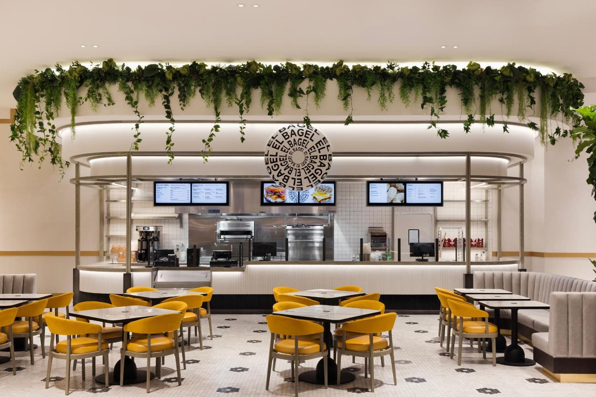 Fontainebleau Las Vegas, MICHELIN Key Award Hotel gallery photo in Las Vegas, NV — image 117