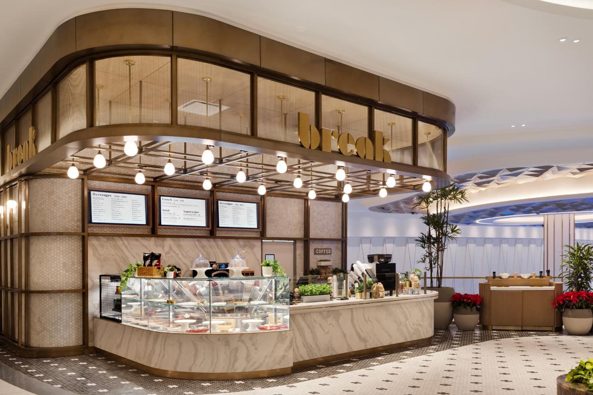 Fontainebleau Las Vegas, MICHELIN Key Award Hotel gallery photo in Las Vegas, NV — image 115