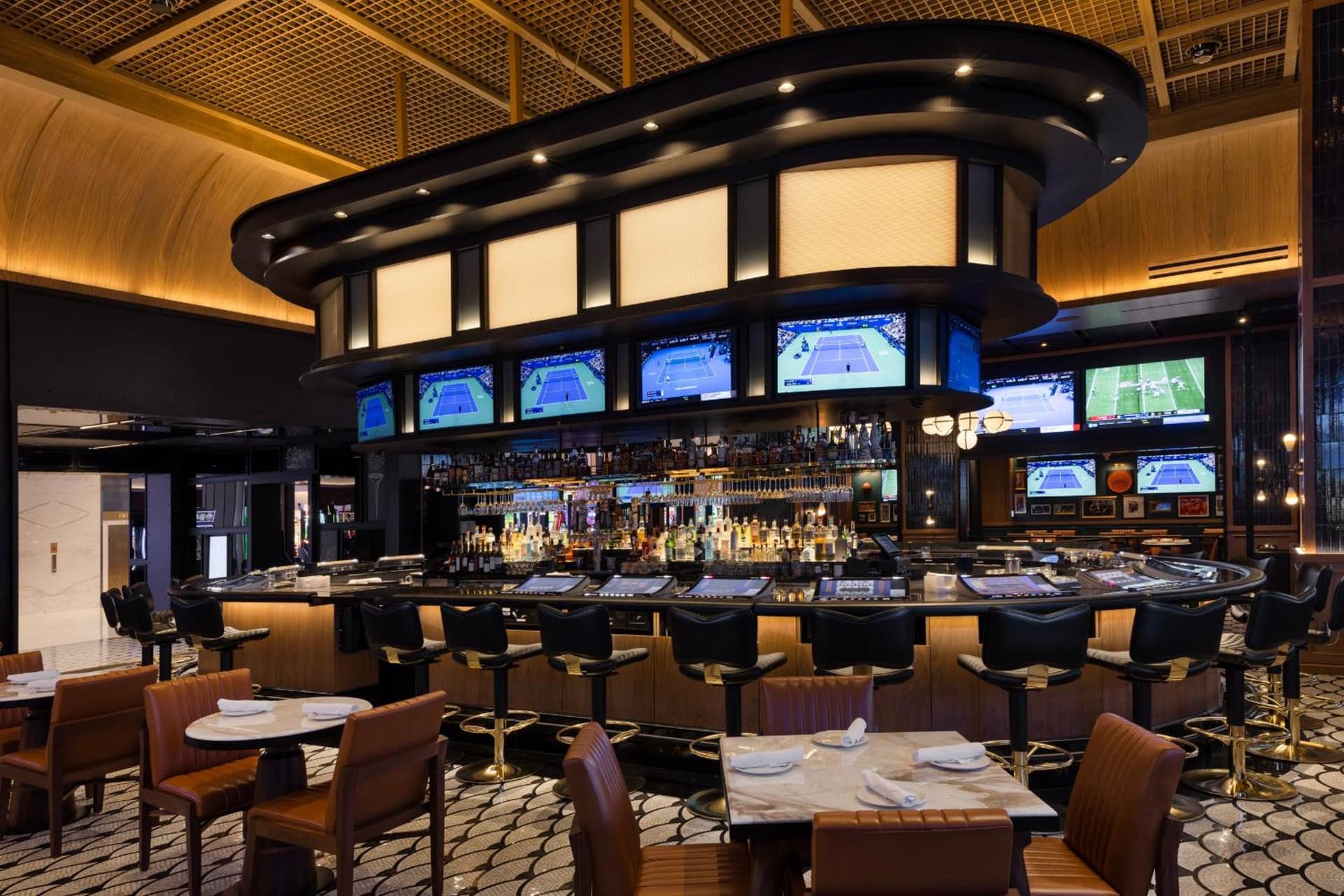 Fontainebleau Las Vegas, MICHELIN Key Award Hotel gallery photo in Las Vegas, NV — image 118