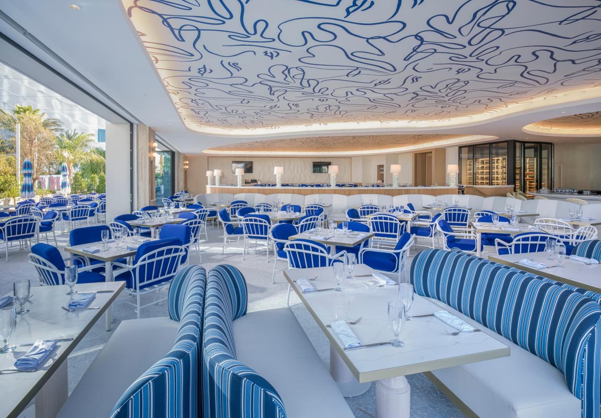 Fontainebleau Las Vegas, MICHELIN Key Award Hotel gallery photo in Las Vegas, NV — image 126