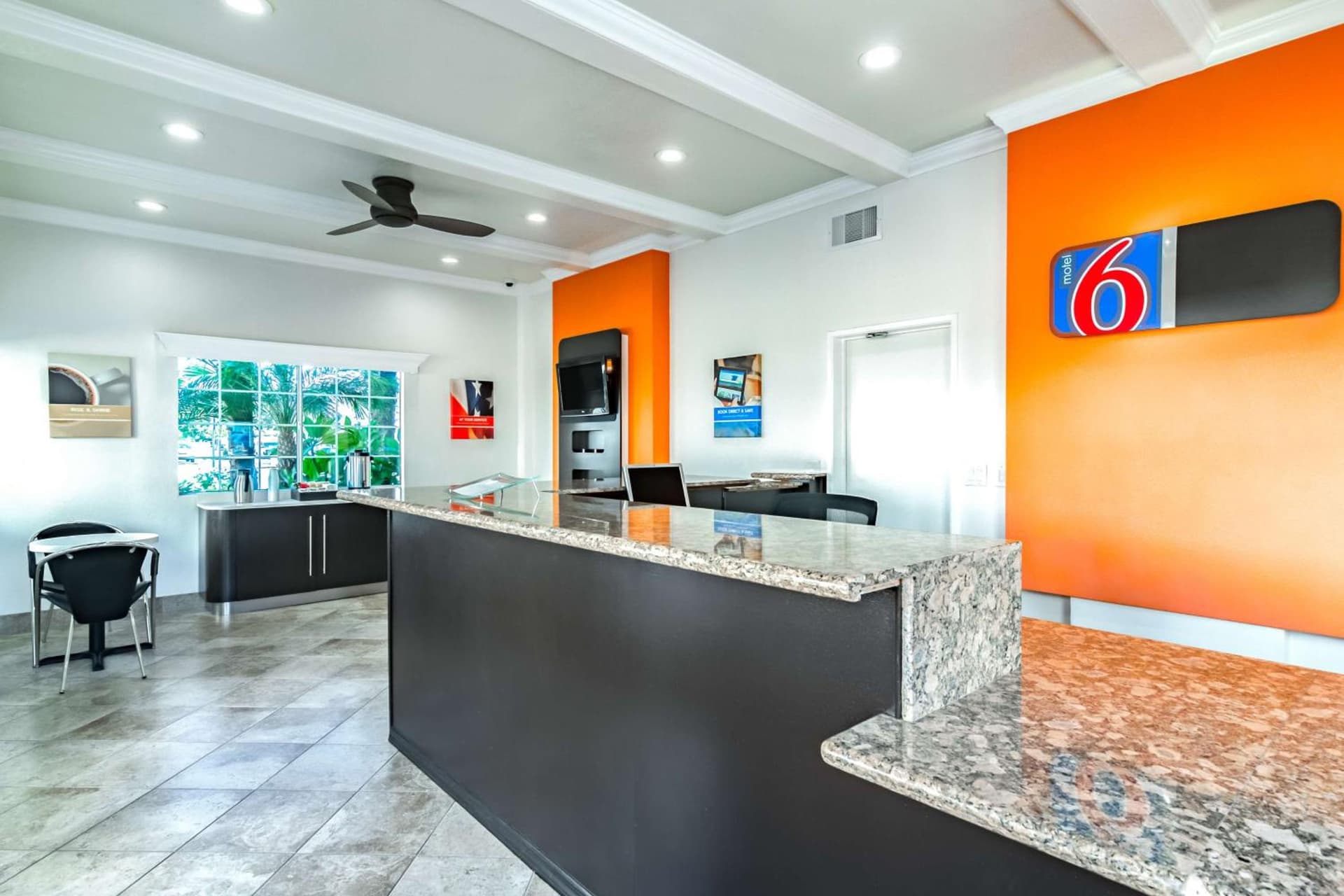 Motel 6-Anaheim, CA interior in Anaheim, CA — gallery photo 2