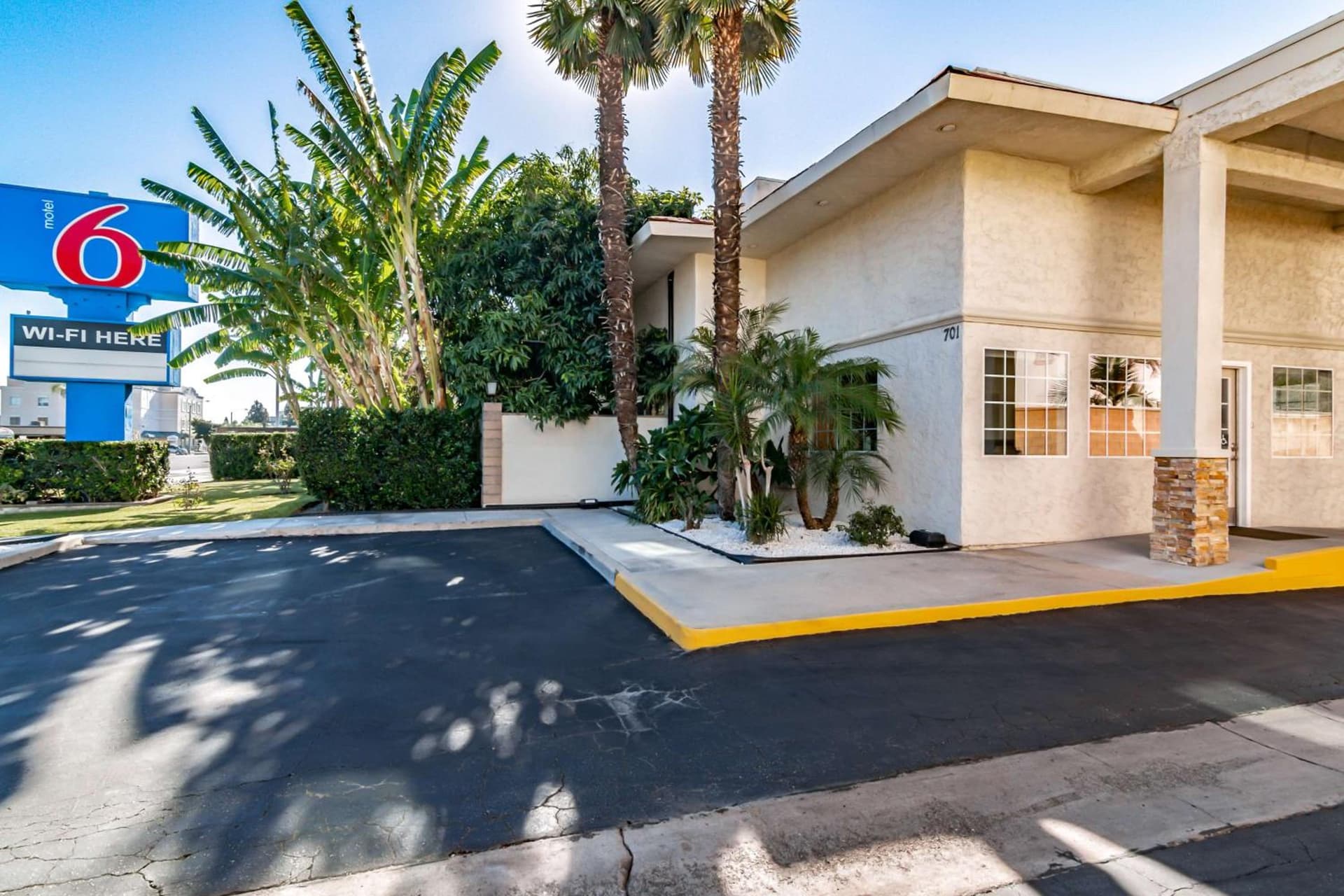 Motel 6-Anaheim, CA property views in Anaheim, CA — gallery photo 3