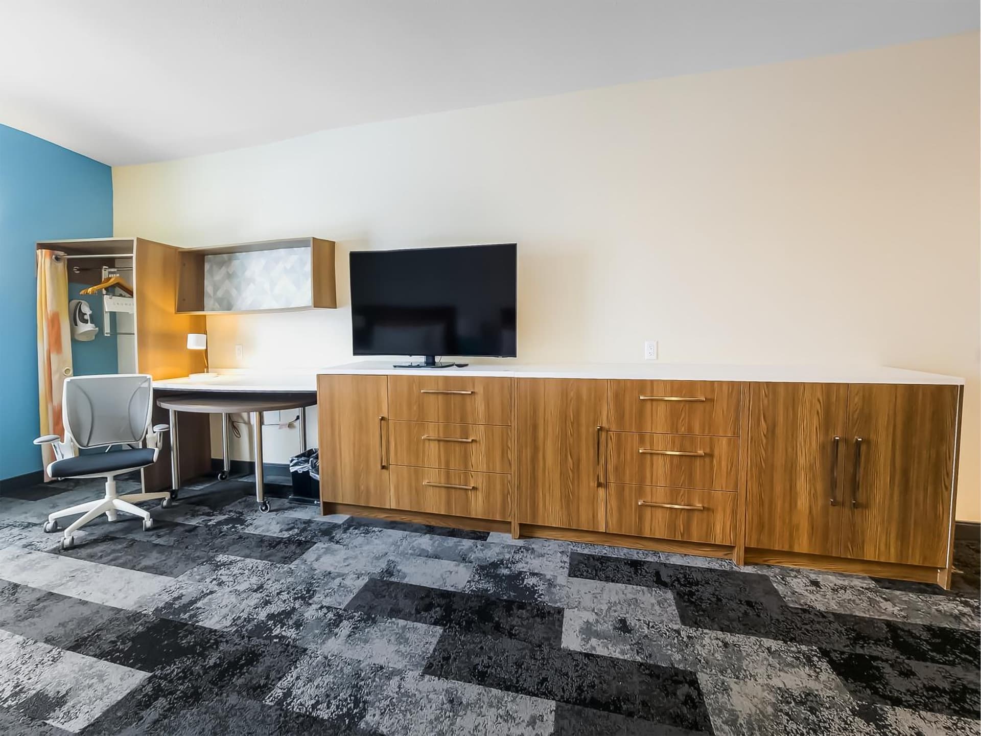Home2 Suites By Hilton Bolingbrook Chicago gallery photo in Bolingbrook, IL — image 26