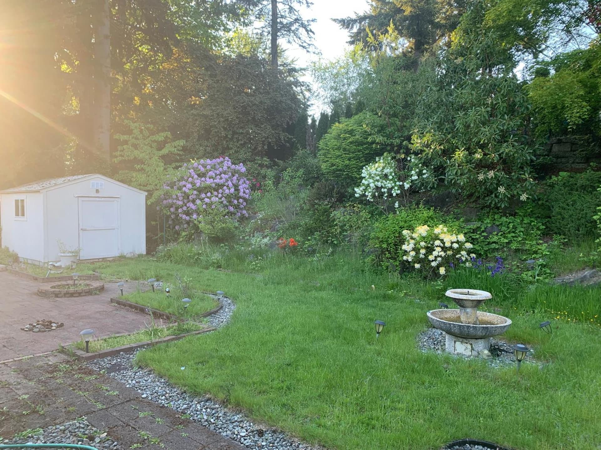 GardenView queen-size bedroom interior in Redmond, WA — gallery photo 2