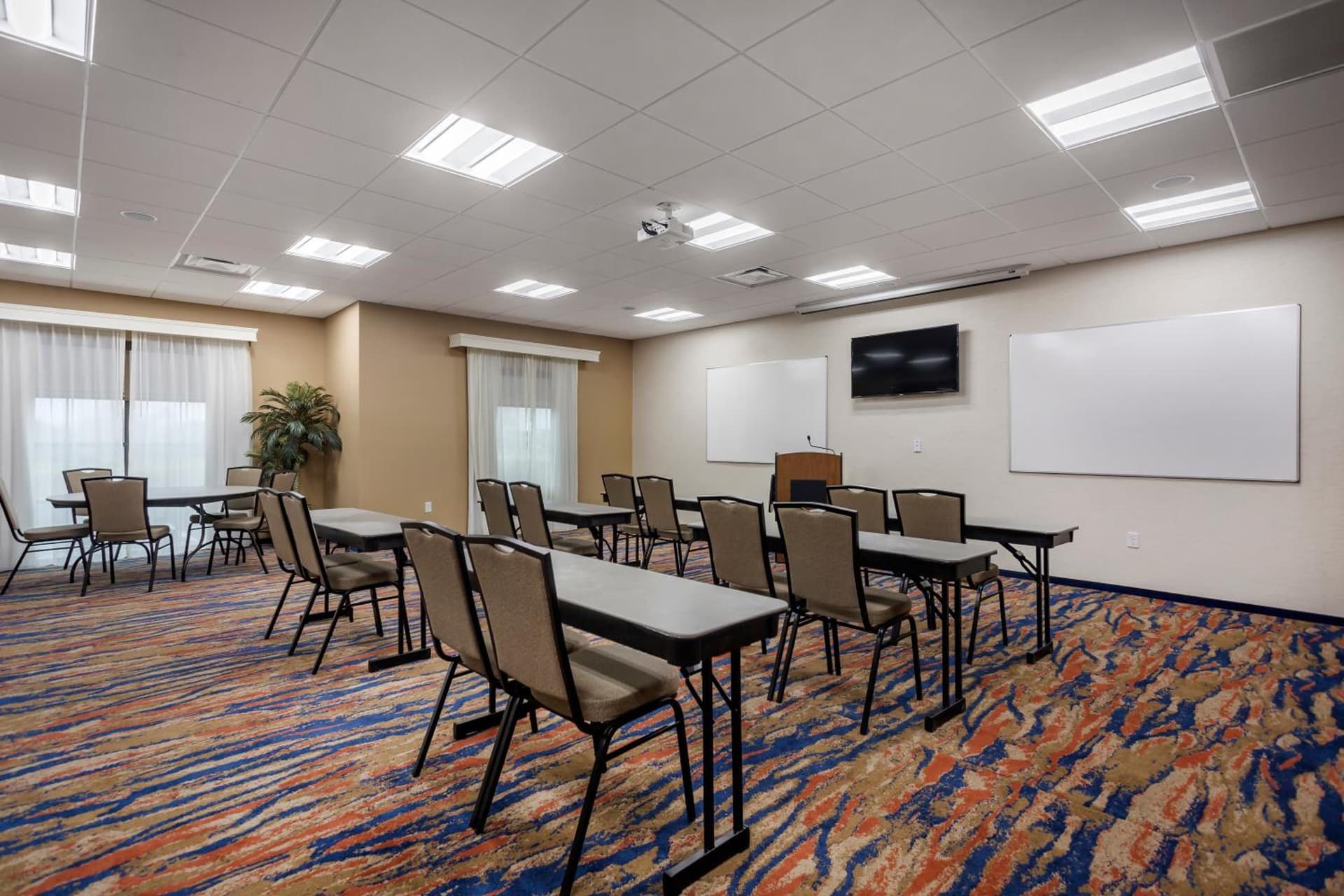 Comfort Suites Bowling Green Southeast gallery photo in Bowling Green, KY — image 16