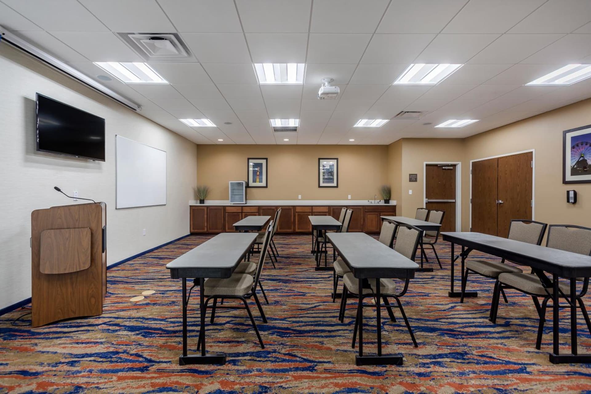 Comfort Suites Bowling Green Southeast gallery photo in Bowling Green, KY — image 25
