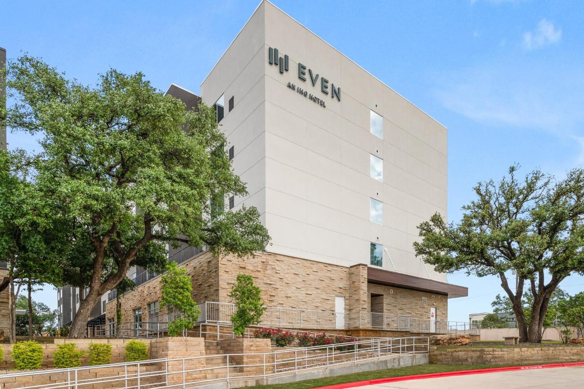 EVEN Hotel Austin Uptown near the Domain by IHG gallery photo in Austin, TX — image 84