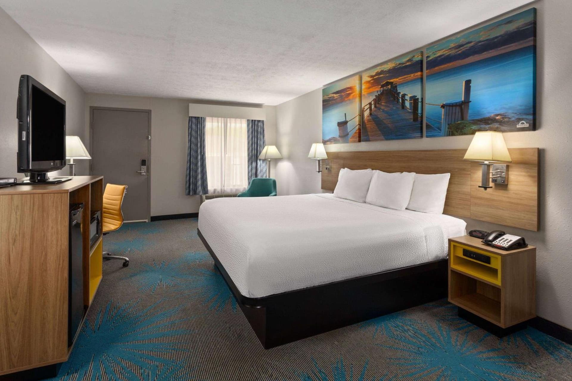 Days Inn by Wyndham Douglasville-Atlanta-Fairburn Road interior in Douglasville, GA — gallery photo 2