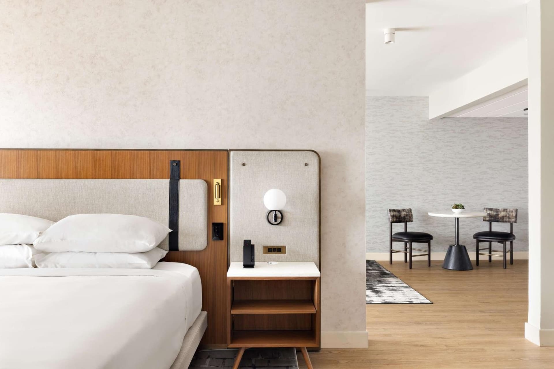 Hyatt Regency New Brunswick gallery photo in New Brunswick, NJ — image 66