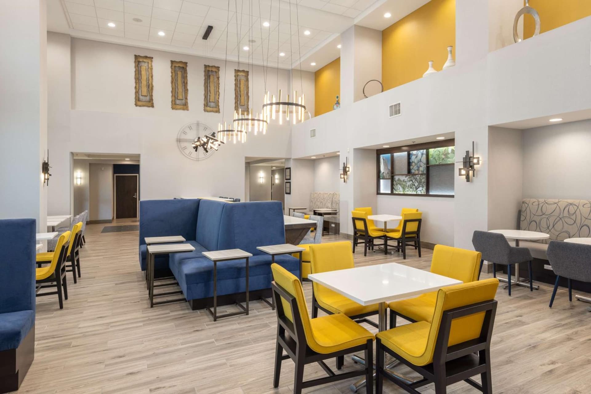 Hampton Inn & Suites Manteca gallery photo in Manteca, CA — image 45