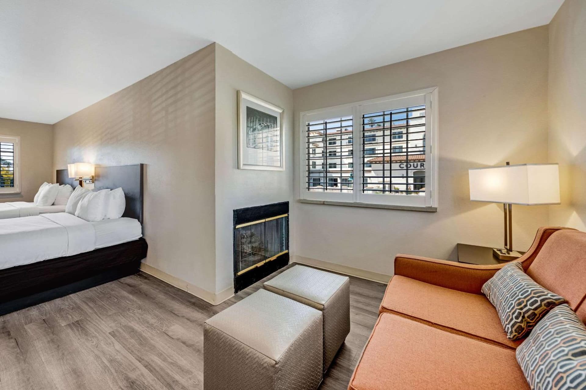 Comfort Inn Beach Boardwalk gallery photo in Santa Cruz, CA — image 26