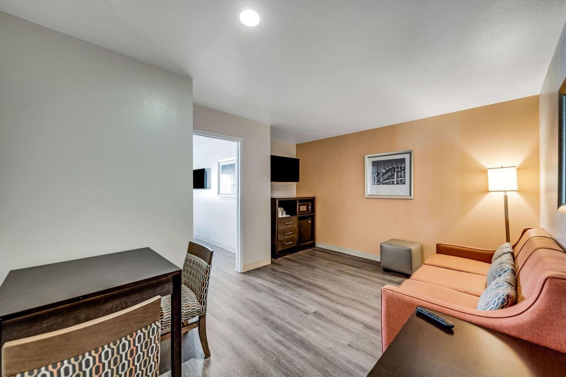 Comfort Inn Beach Boardwalk interior in Santa Cruz, CA — gallery photo 2