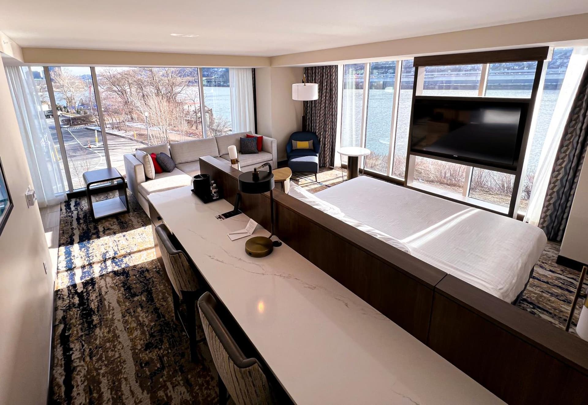 The Landing Hotel at Rivers Casino Pittsburgh gallery photo in Pittsburgh, PA — image 49