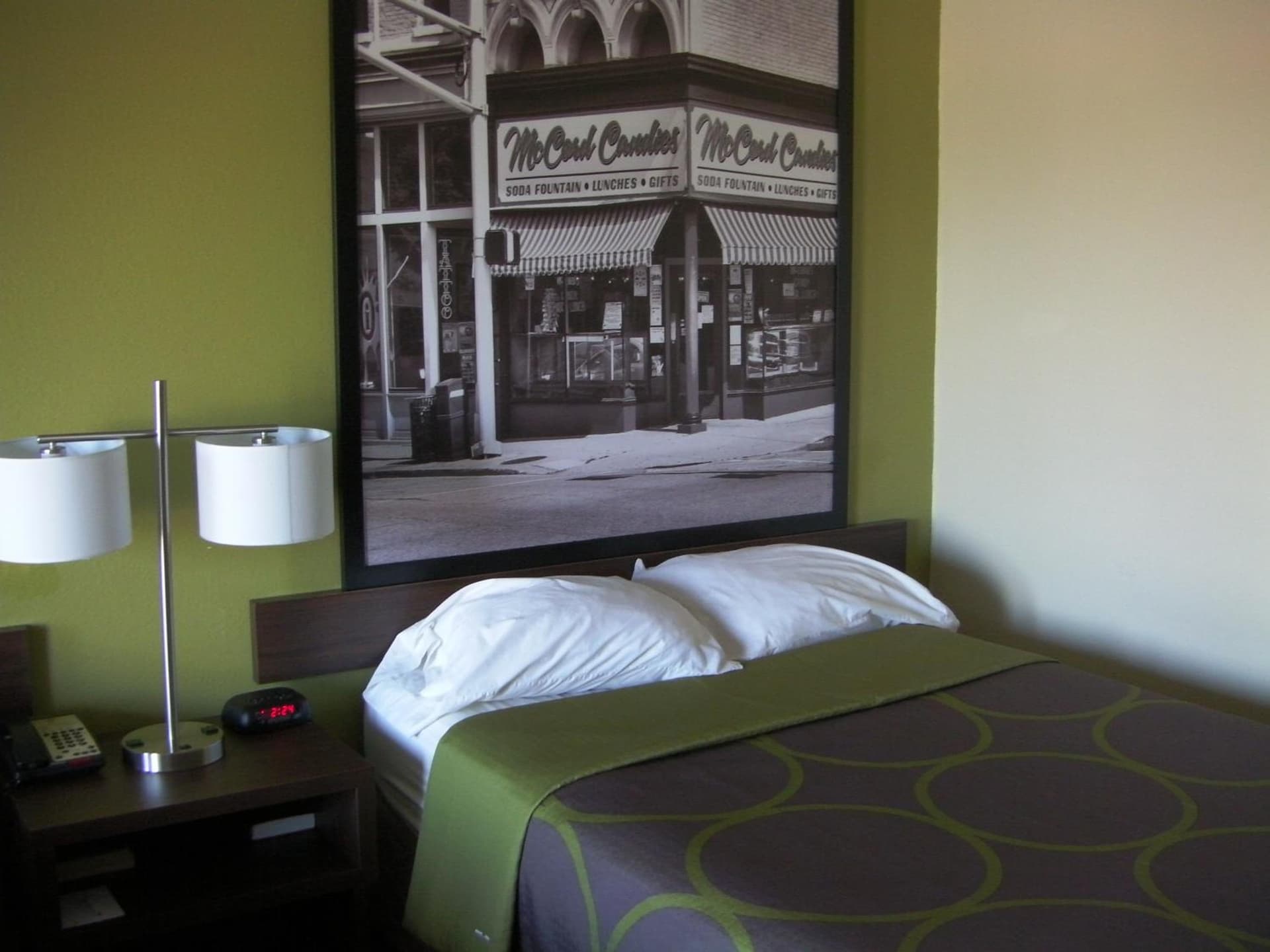 Super 8 by Wyndham Lafayette / Purdue Area gallery photo in Lafayette, IN — image 46