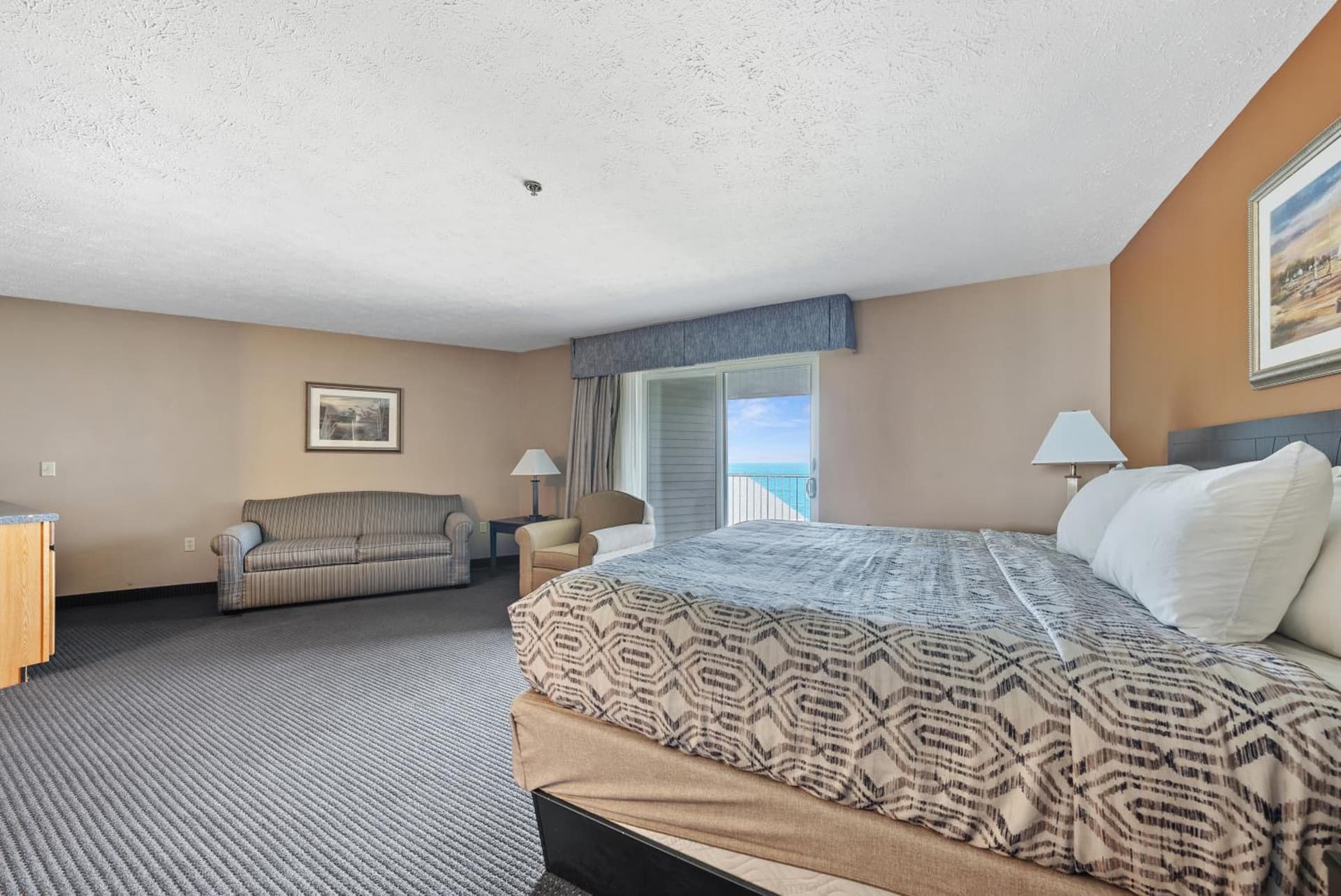 Bayshore Resort Downtown Put-in-Bay Island gallery photo in Put-in-Bay, OH — image 18