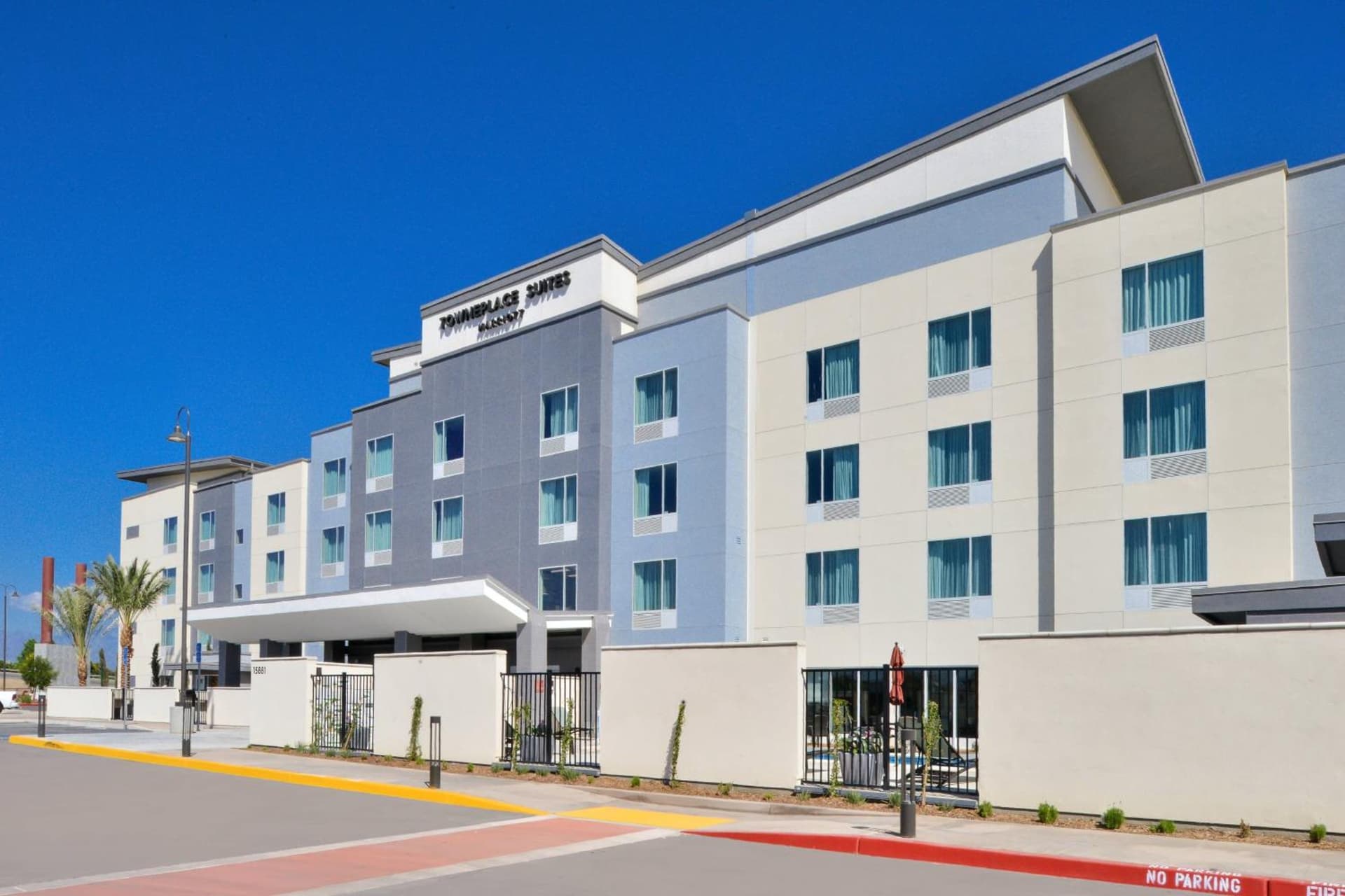 TownePlace Suites by Marriott Ontario Chino Hills interior in Chino Hills, CA — gallery photo 2
