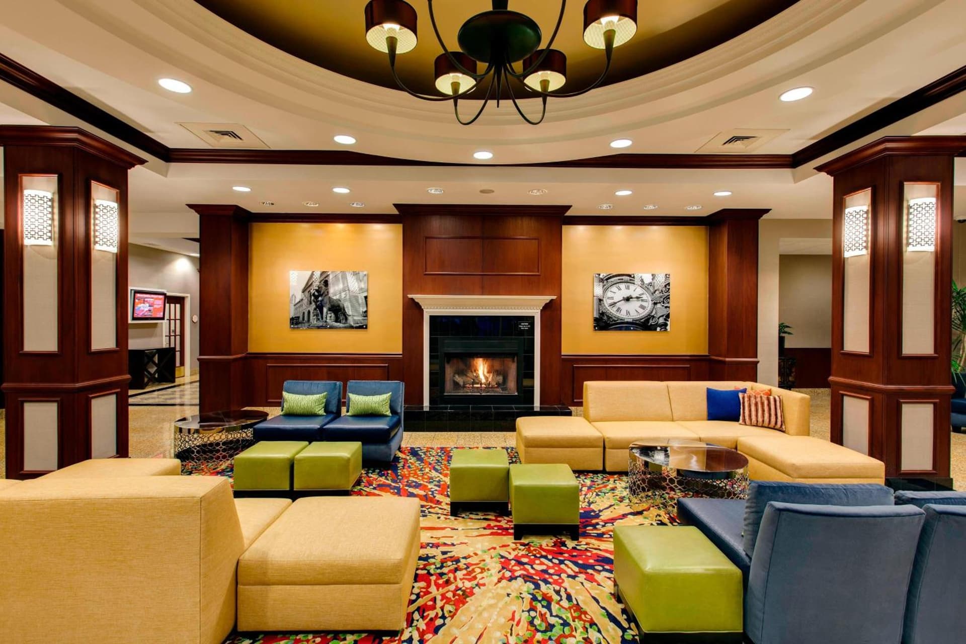 Chicago Marriott Midway interior in Bedford Park, IL — gallery photo 2