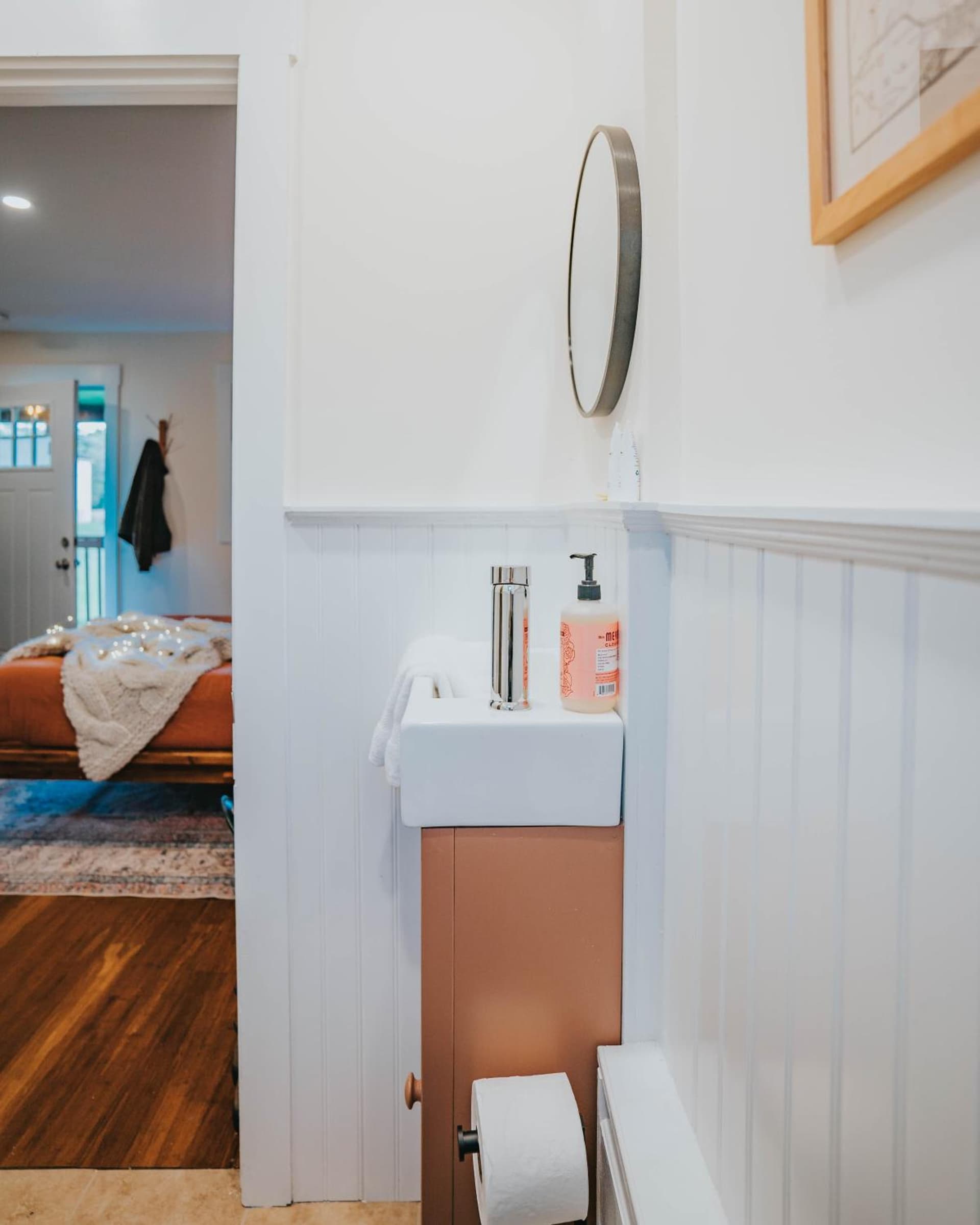 The Willow, Catskill gallery photo in Catskill, NY — image 6