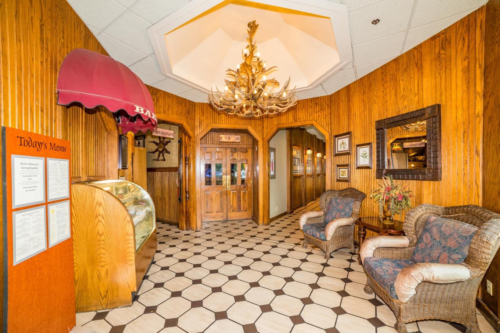 Grand Vista Hotel Grand Junction gallery photo in Grand Junction, CO — image 5