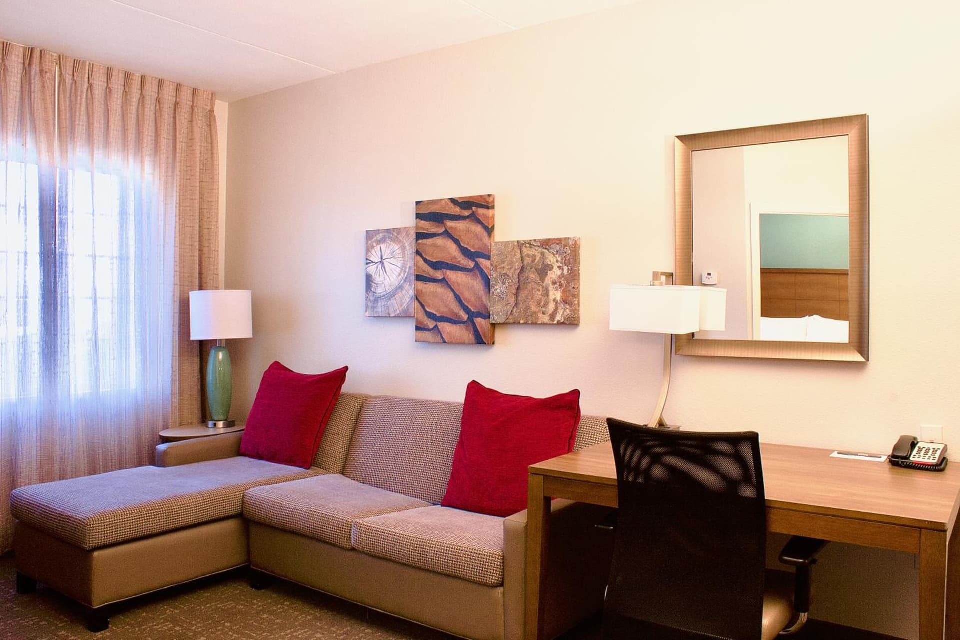 Staybridge Suites Chattanooga-Hamilton Place by IHG interior in Chattanooga, TN — gallery photo 2