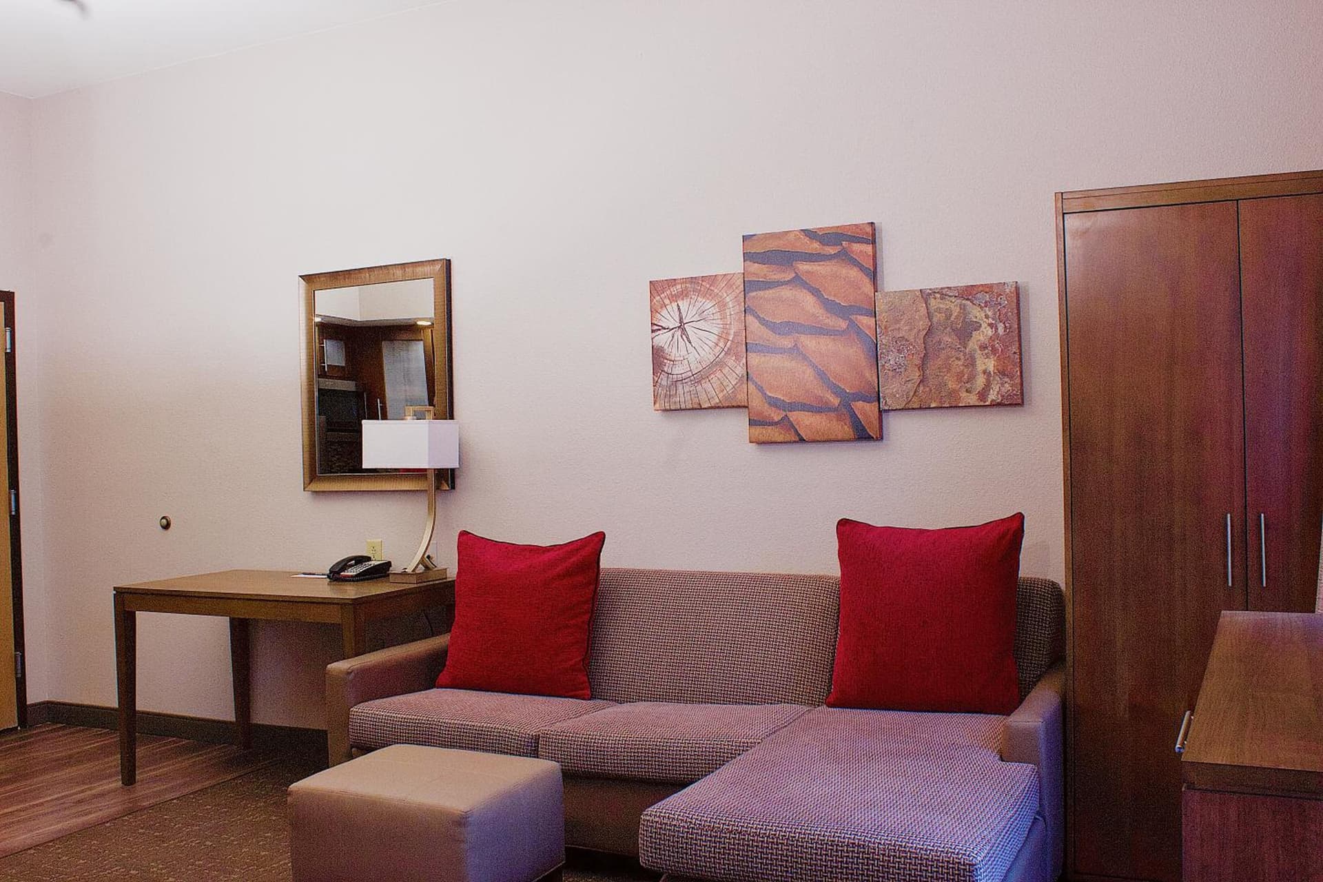 Staybridge Suites Chattanooga-Hamilton Place by IHG property views in Chattanooga, TN — gallery photo 3