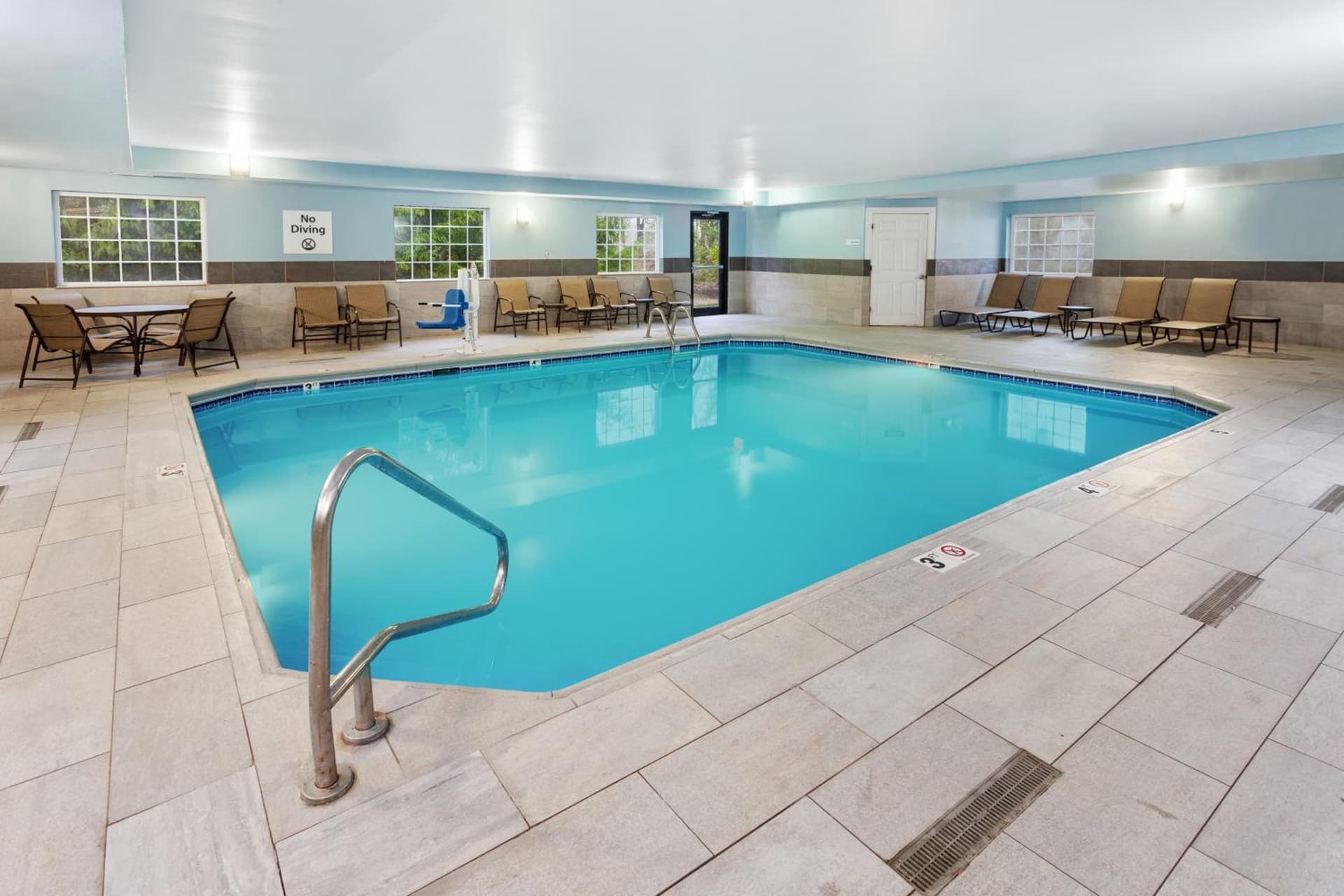 Holiday Inn Express & Suites Carmel North – Westfield by IHG gallery photo in Carmel, IN — image 51