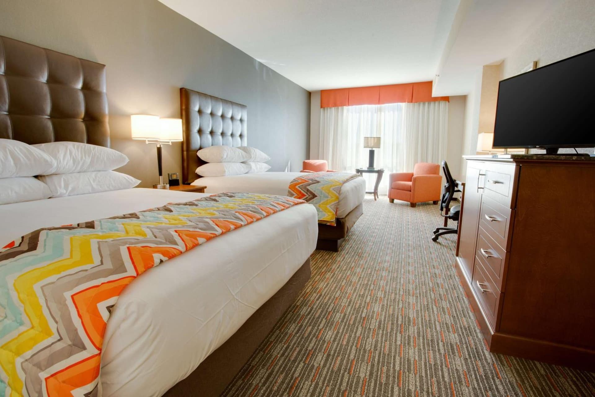 Drury Inn & Suites Charlotte Arrowood gallery photo in Charlotte, NC — image 26
