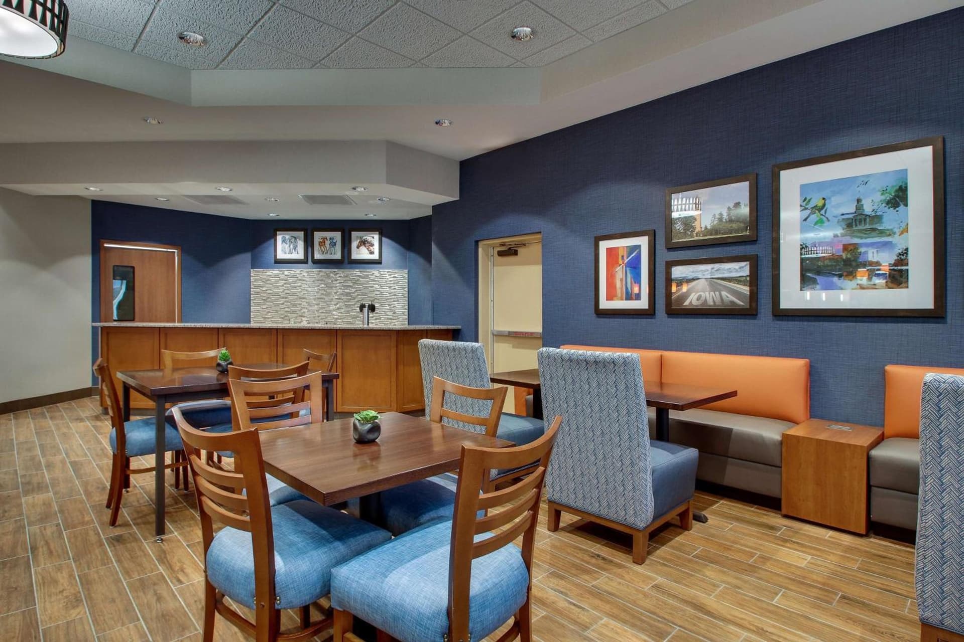 Drury Inn & Suites Iowa City Coralville gallery photo in Coralville, IA — image 41