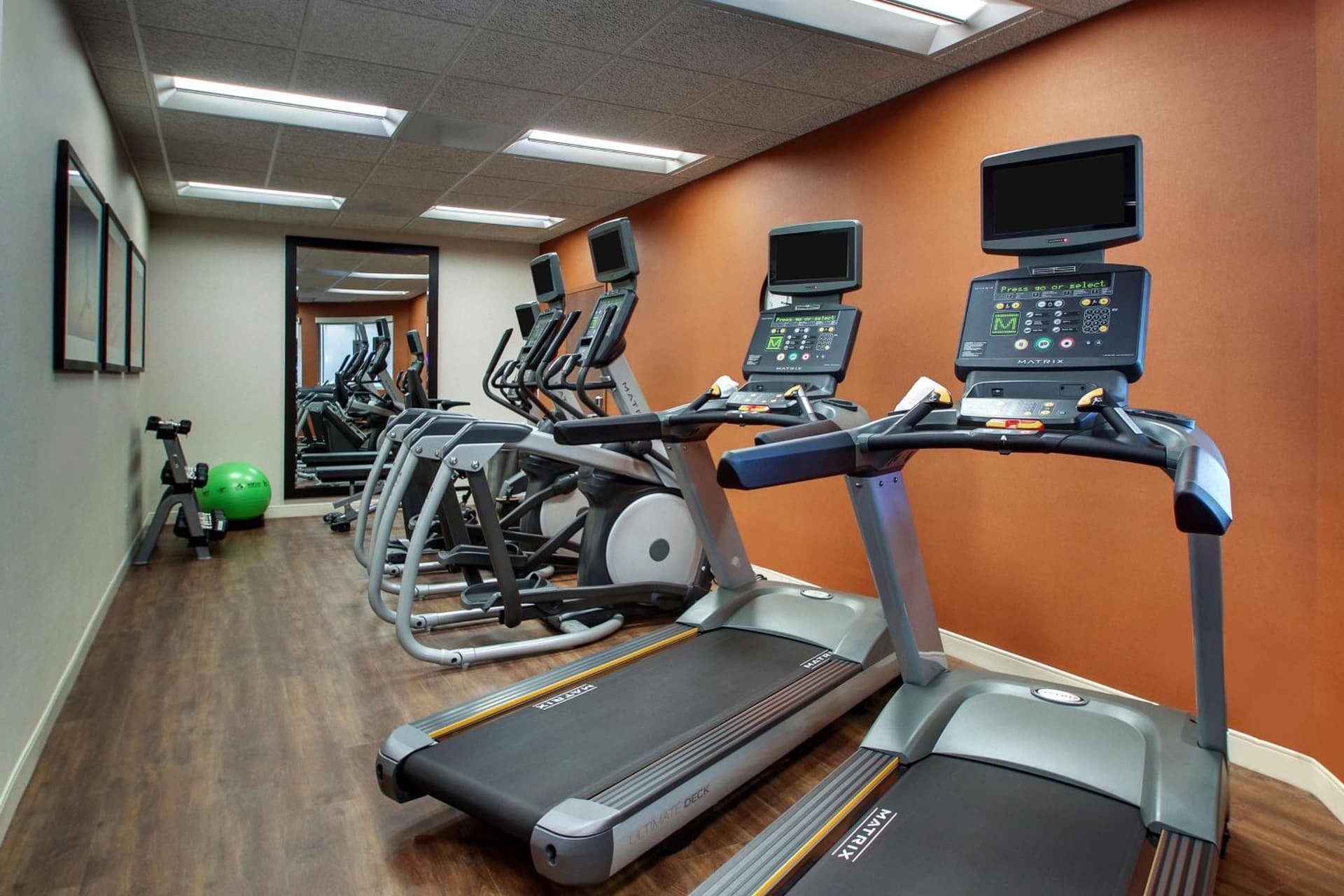 Drury Inn & Suites Iowa City Coralville gallery photo in Coralville, IA — image 20
