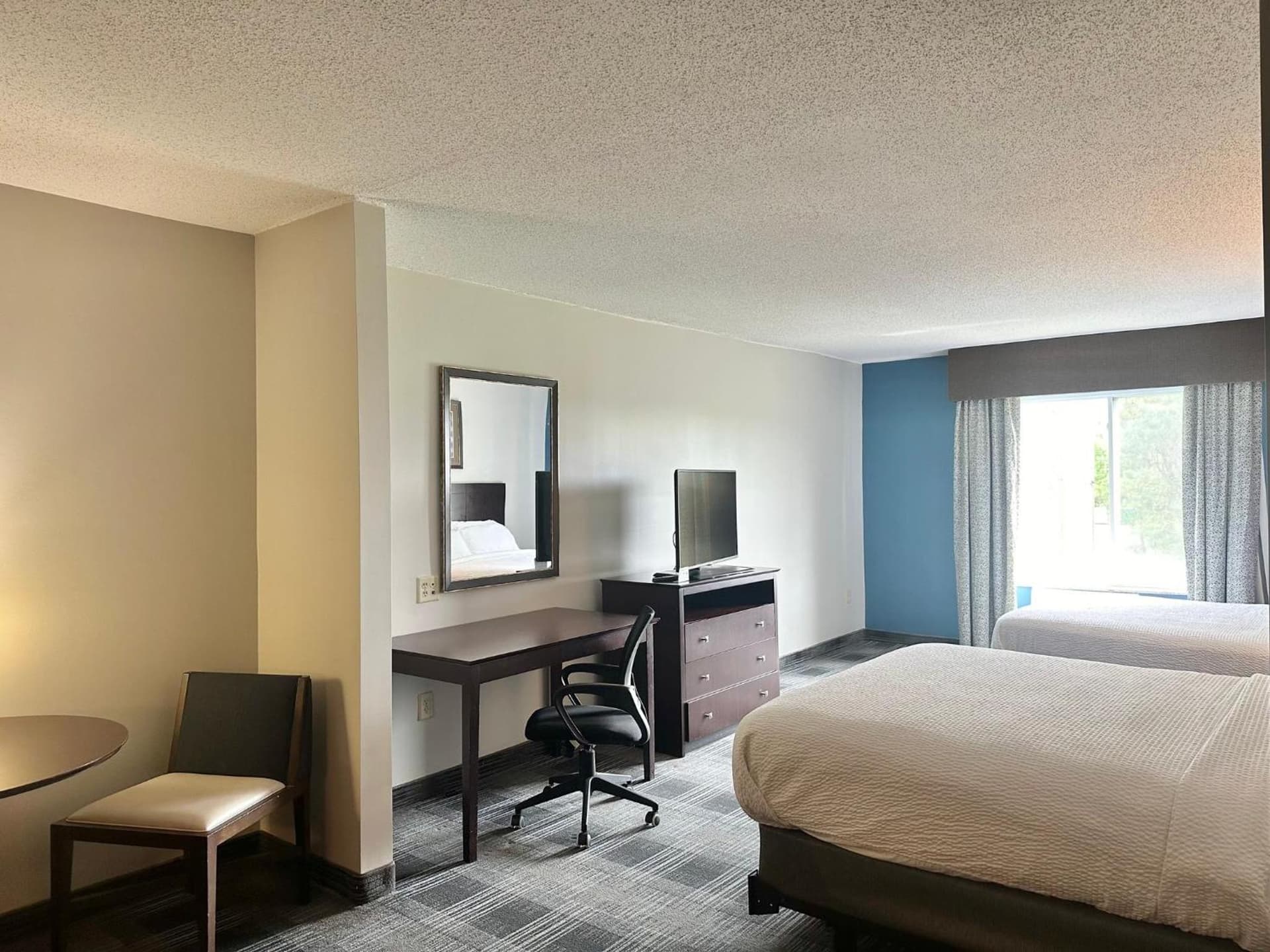 Holiday Inn Express and Suites Meriden by IHG gallery photo in Meriden, CT — image 54